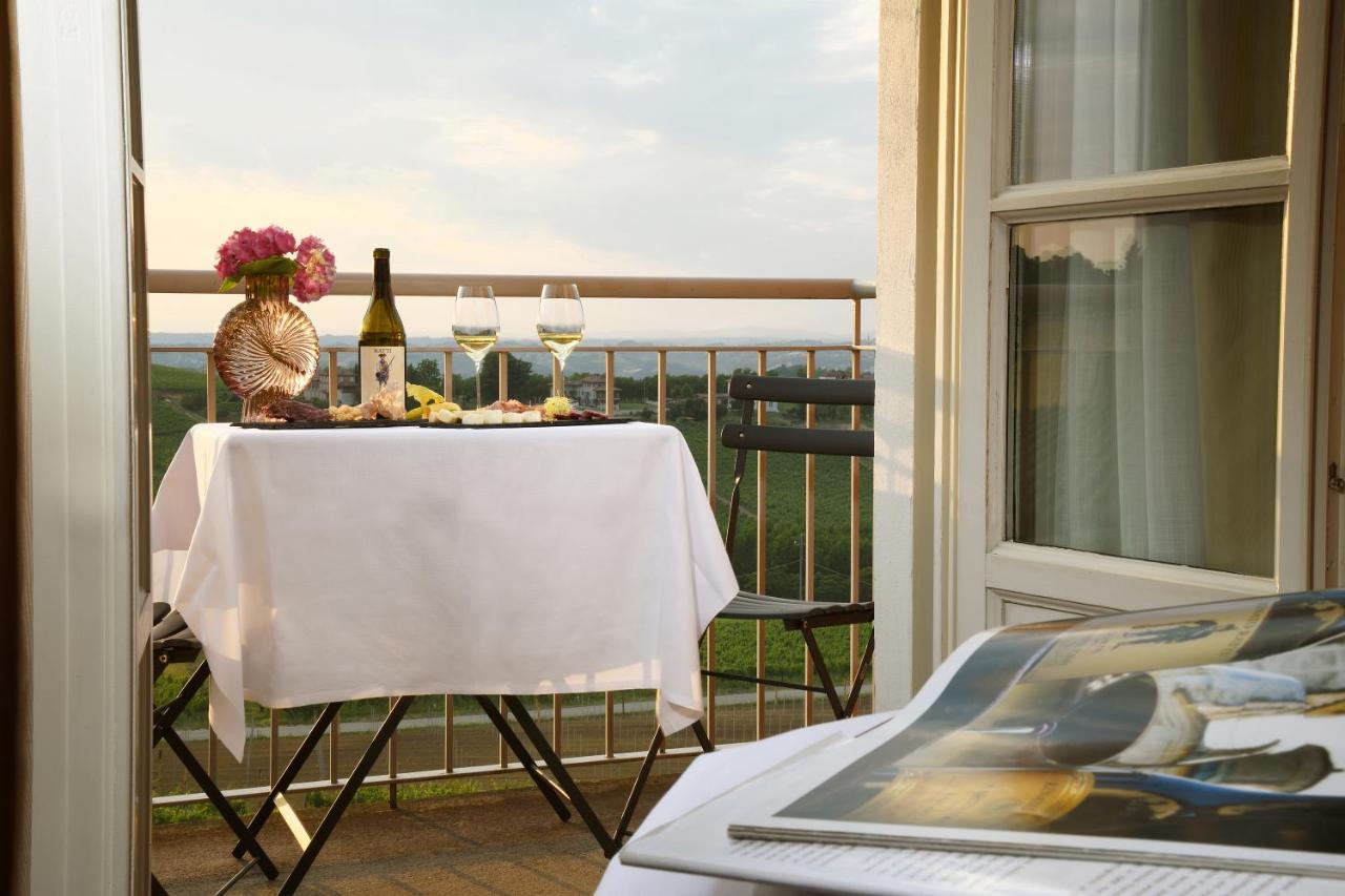 Villa Pattono Relais コスティリオーレ・ダスティ エクステリア 写真