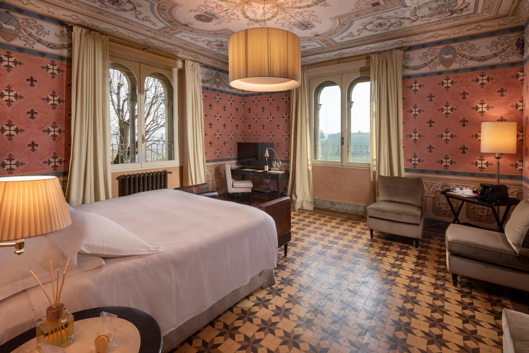 Villa Pattono Relais コスティリオーレ・ダスティ エクステリア 写真