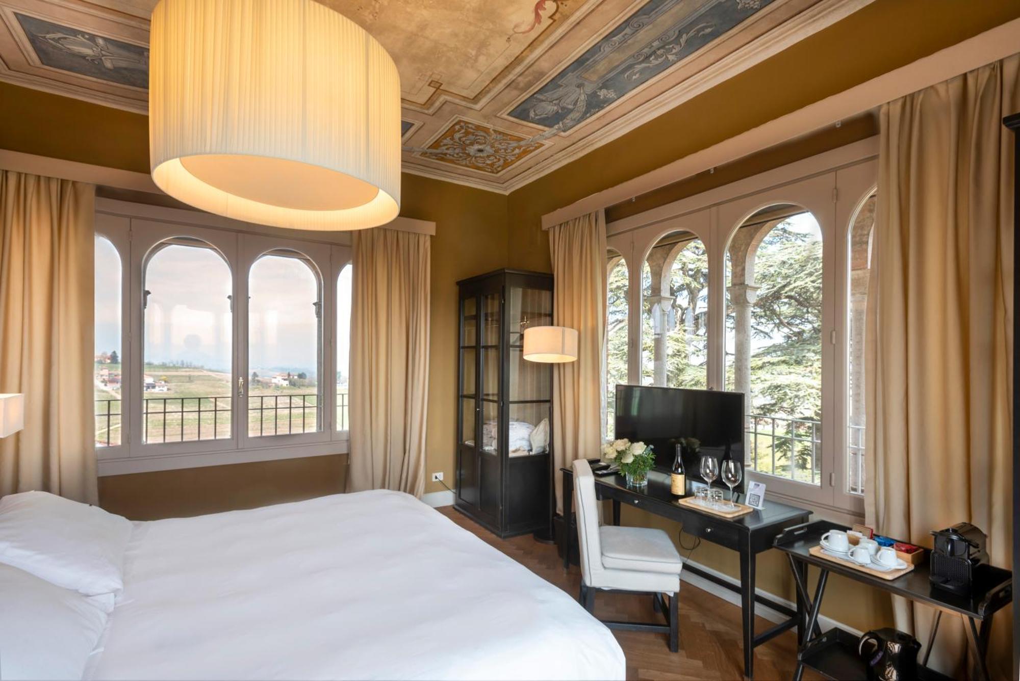 Villa Pattono Relais コスティリオーレ・ダスティ エクステリア 写真